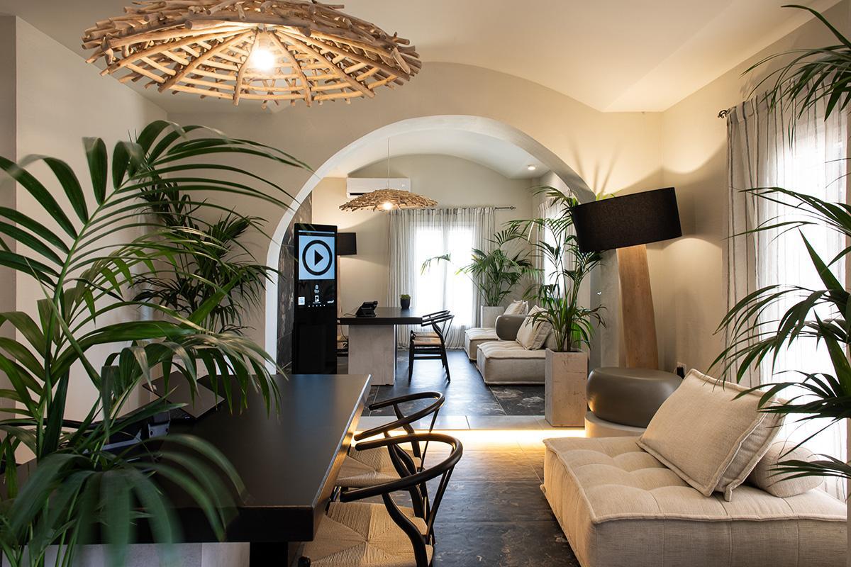 The Noverian Bios Santorini Boutique Hotel Fira  Zewnętrze zdjęcie