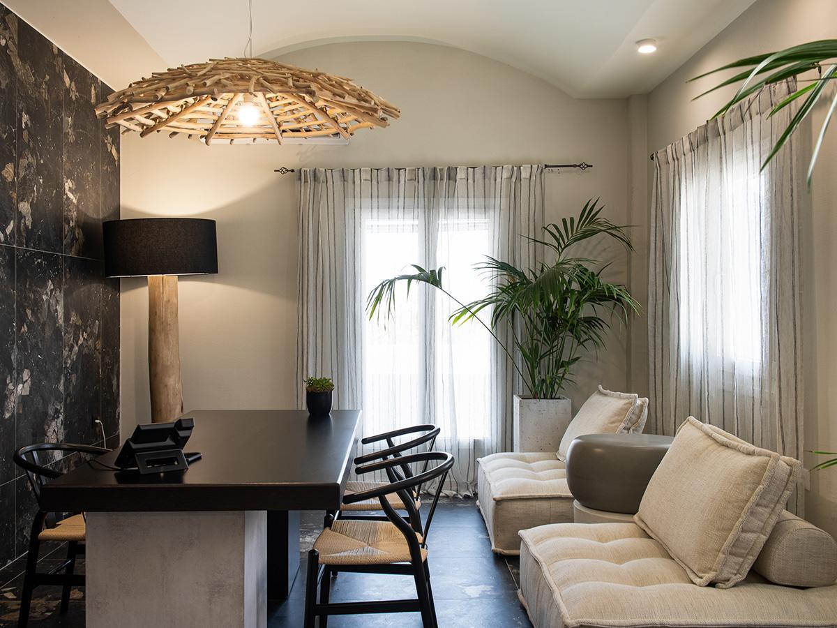 The Noverian Bios Santorini Boutique Hotel Fira  Zewnętrze zdjęcie