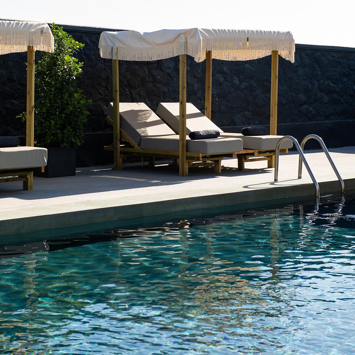 The Noverian Bios Santorini Boutique Hotel Fira  Zewnętrze zdjęcie